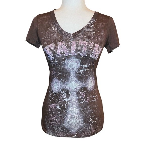 Gothic tee - Picture 2 of 5